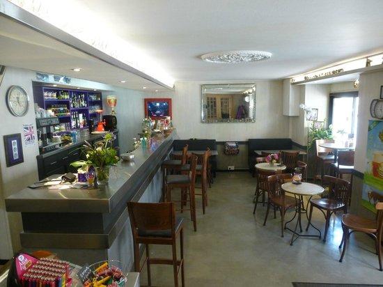 Le Petit Café