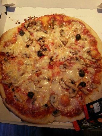 Tomato Pizza