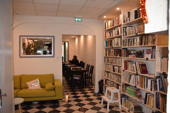 Les Fées Café