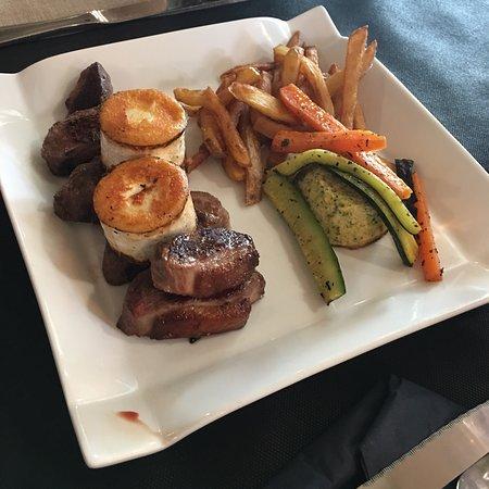 Restaurant de la Tour Carbonniere