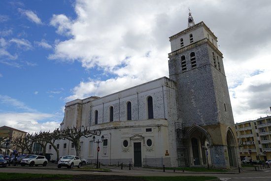 la cathédrale Saint-Jean-Baptiste d'Alès