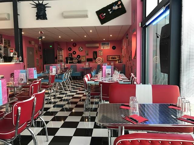Cartoon's Café
