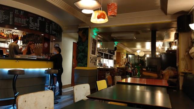CAFE Ginette