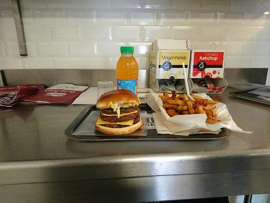 Mythic Burger