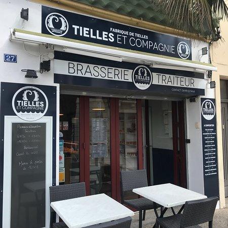 Tielles et Compagnie