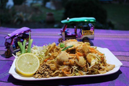Tuk Tuk Cuisine Thai