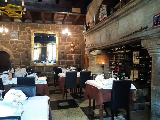 Le Vieux Logis Restaurant