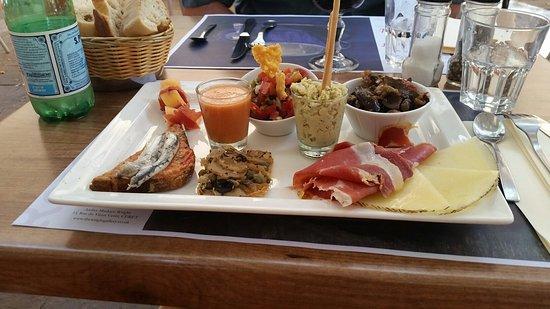 Le Pied Dans Le Plat