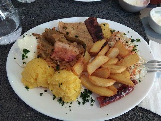 Chez Dorina