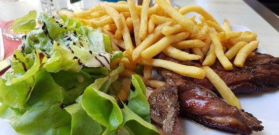Cafe de la Halle