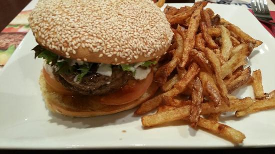 Burger & Buns