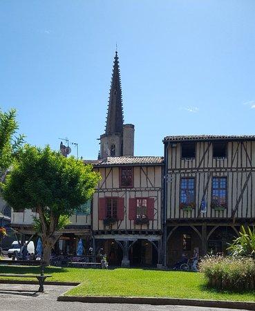 Le Kiosque