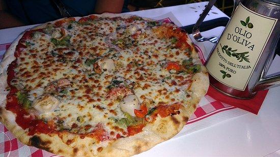 La Pizzaiola