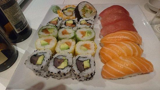 Eat Sushi