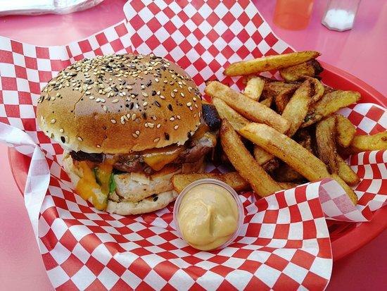 Smoky Grill Burger