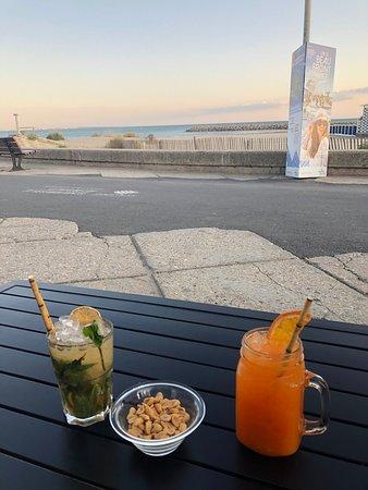 Les Buffets de la Mer