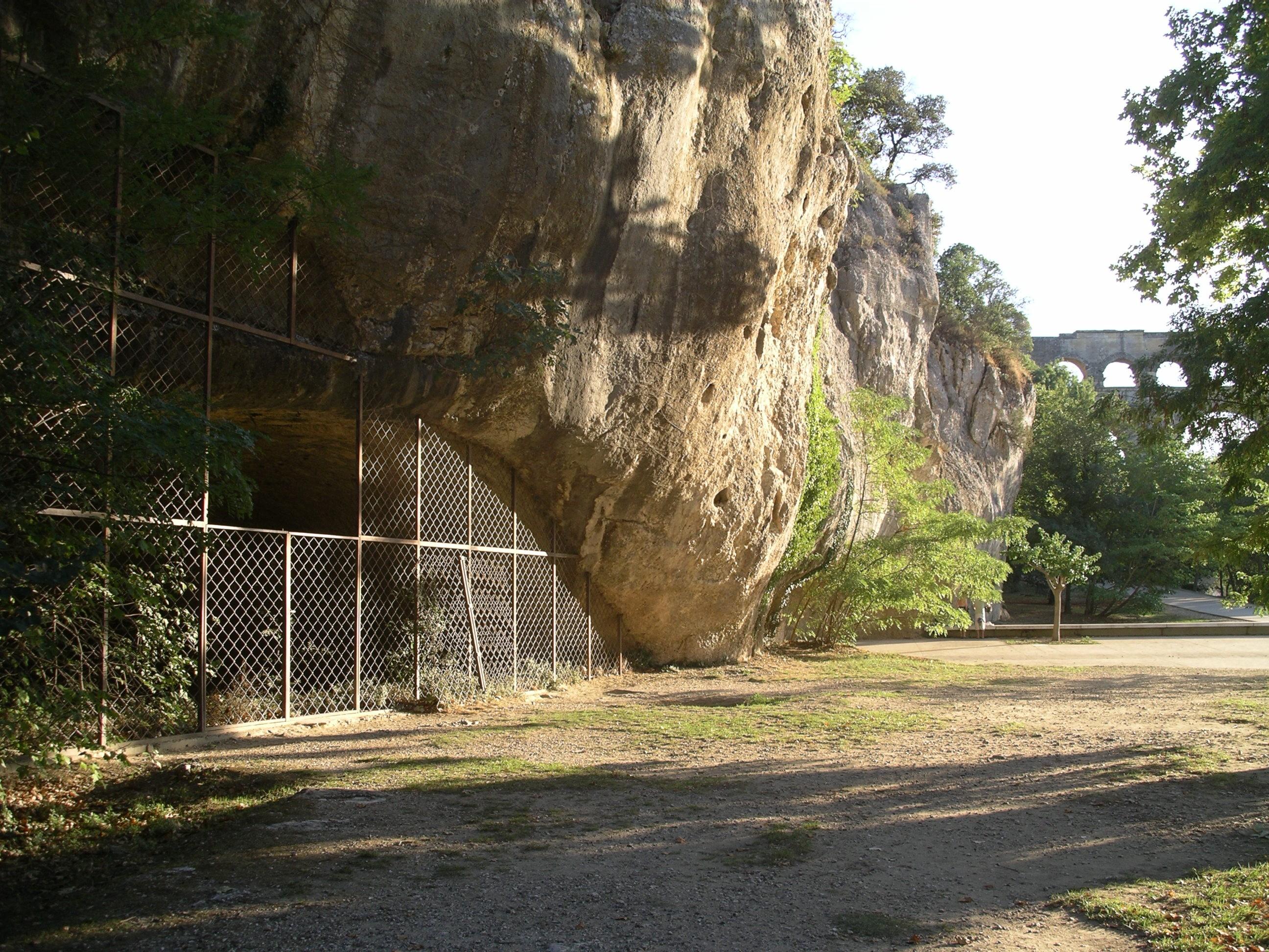 grotte de la Salpêtrière