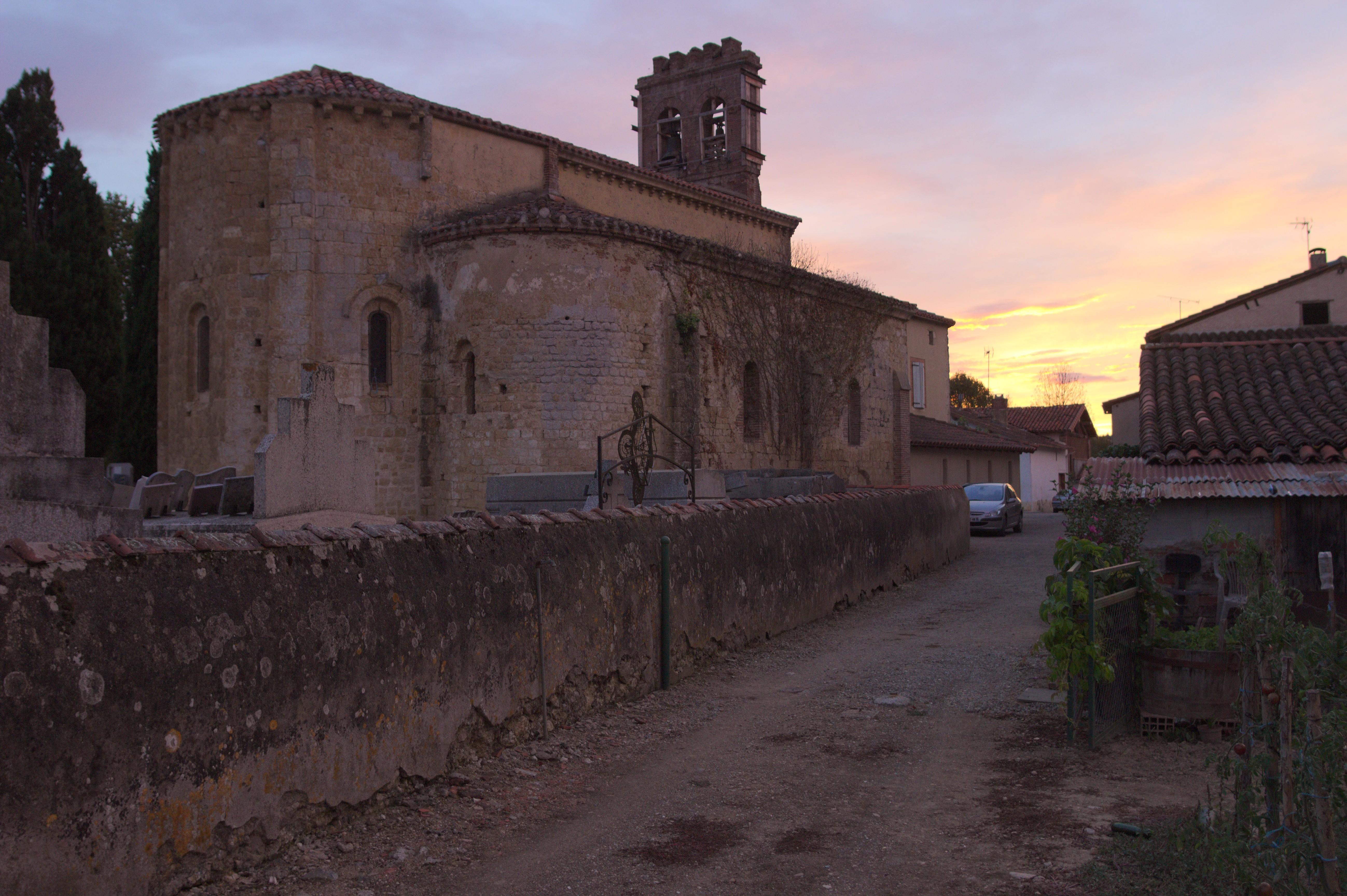 église Saint-Martin de Villeneuve-du-Latou