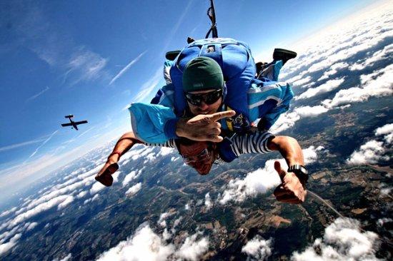 Midi-Pyrenees Parachutisme Vertical Truffes