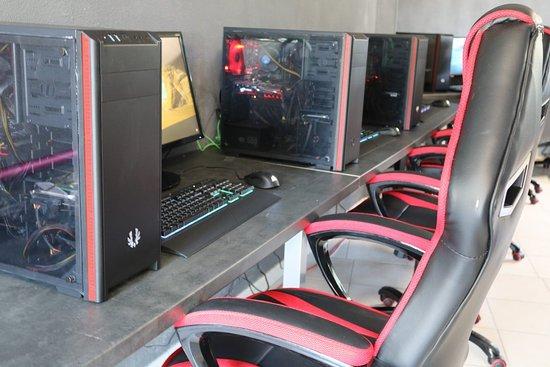 Click Gaming Cafe