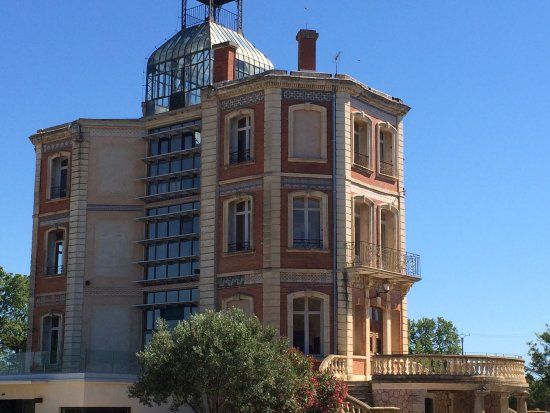Bâtiment historique Maternité suisse d'Elne