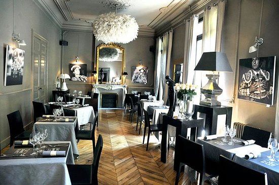 Restaurant le Carre d'Art