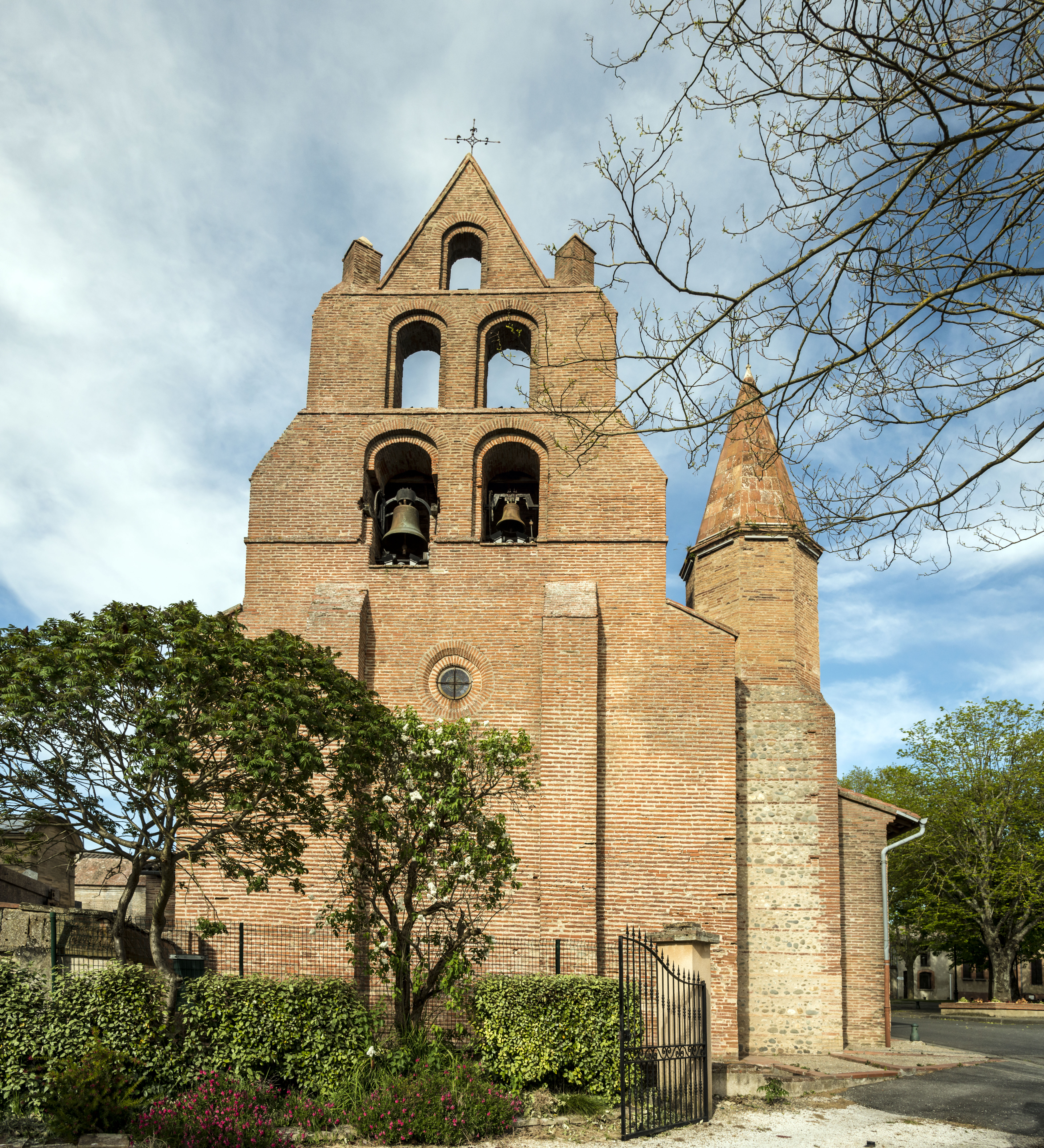église Saint-Jacques de Pechbonnieu
