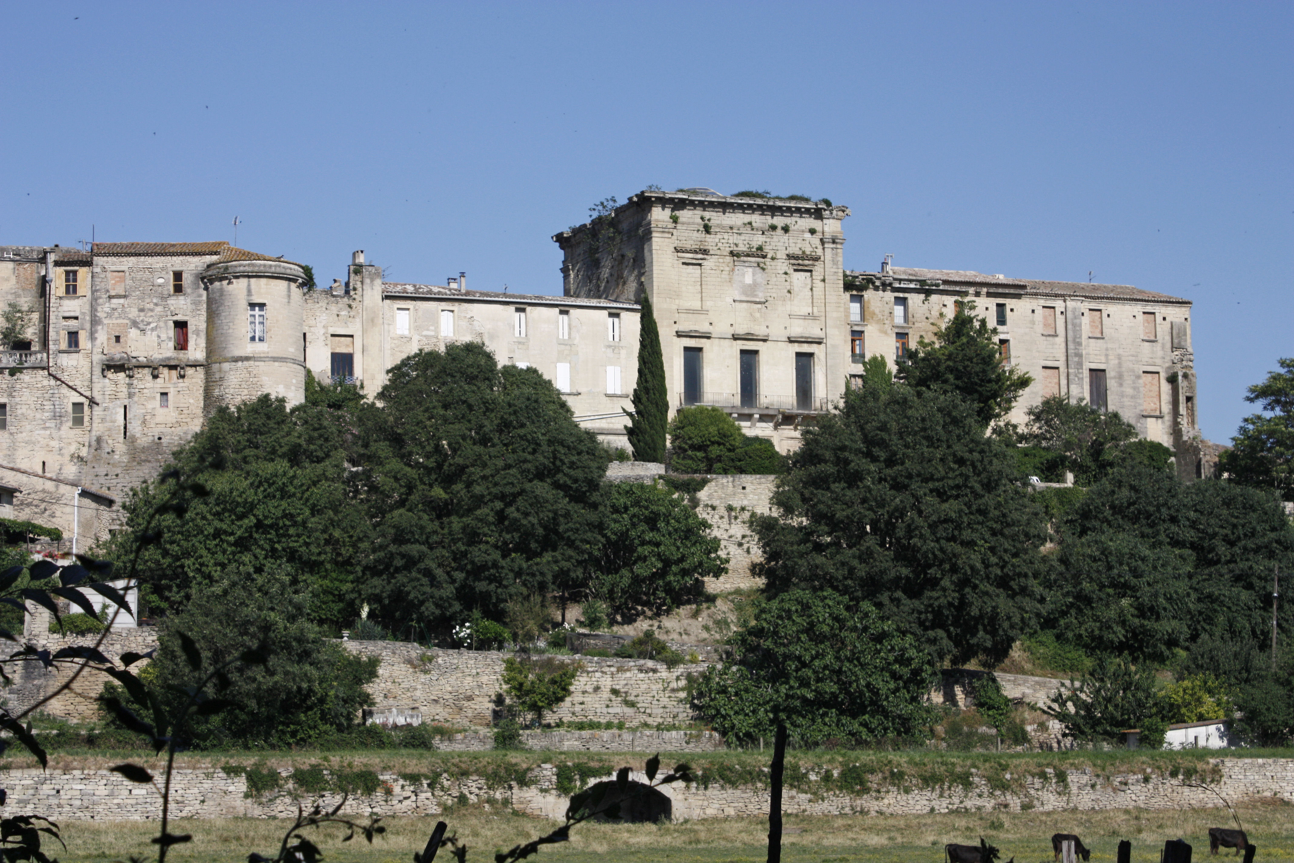 château d'Aubais