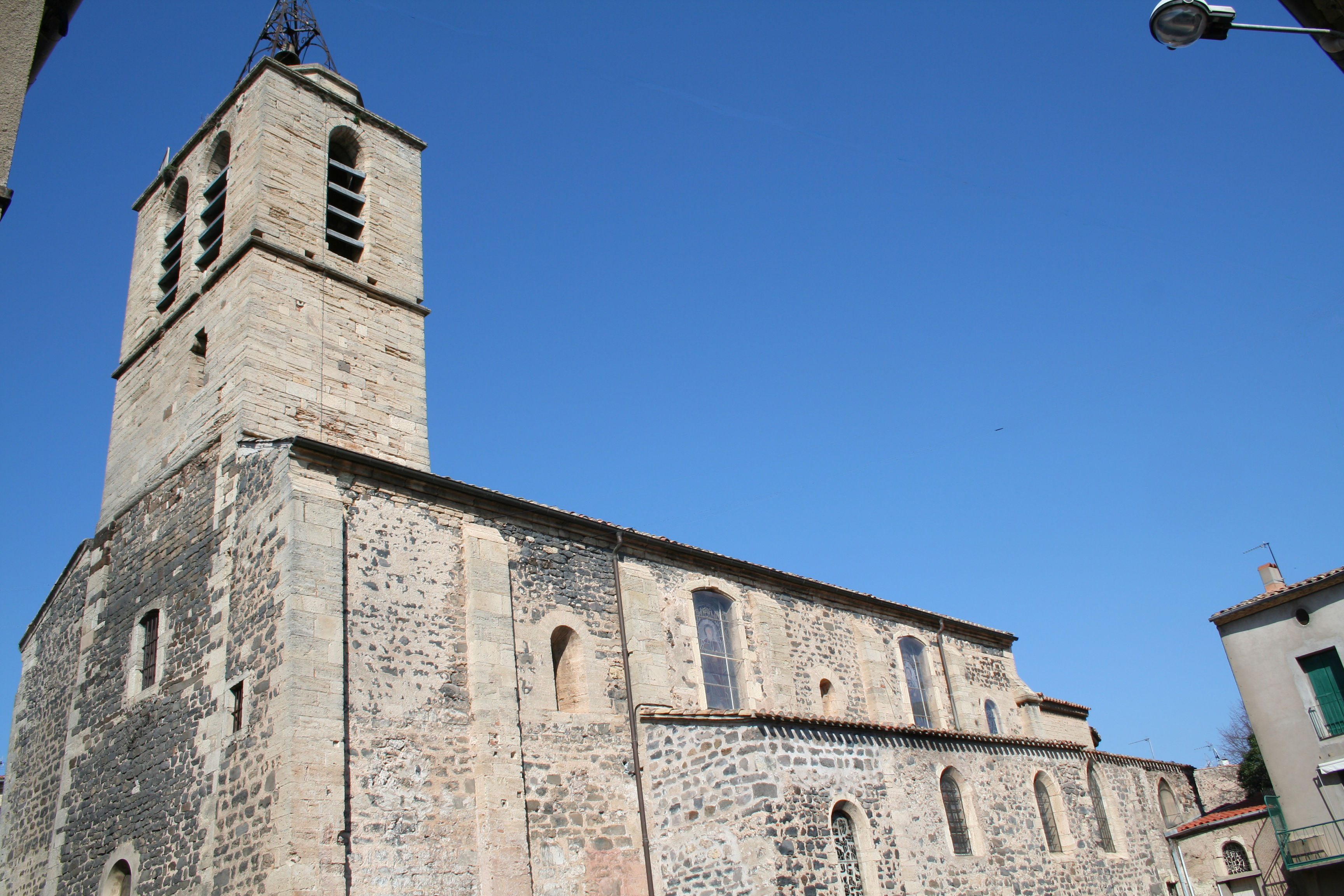 église Saint-Pierre de Bessan