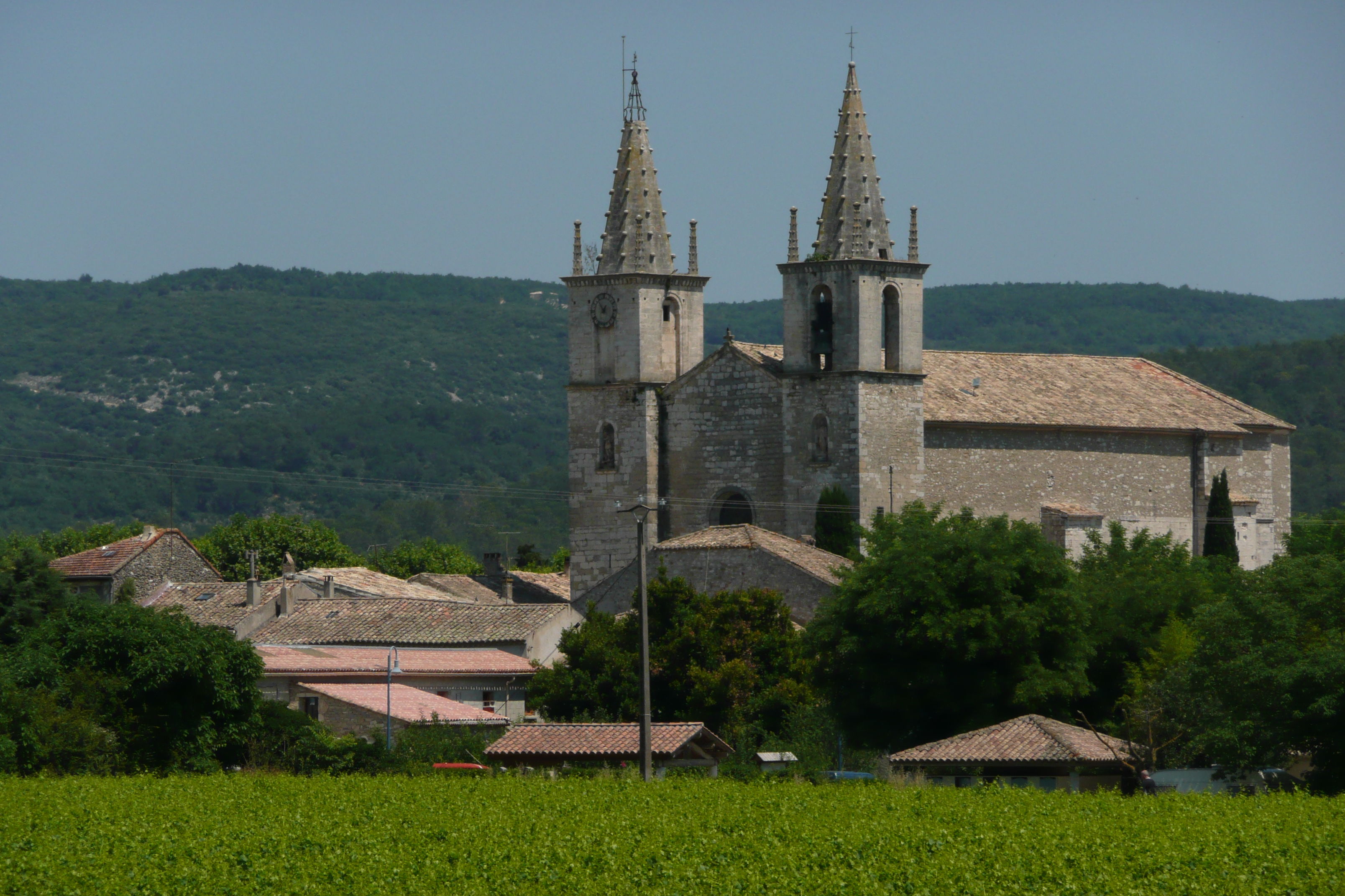 église Notre-Dame-et-Saint-Michel de Goudargues