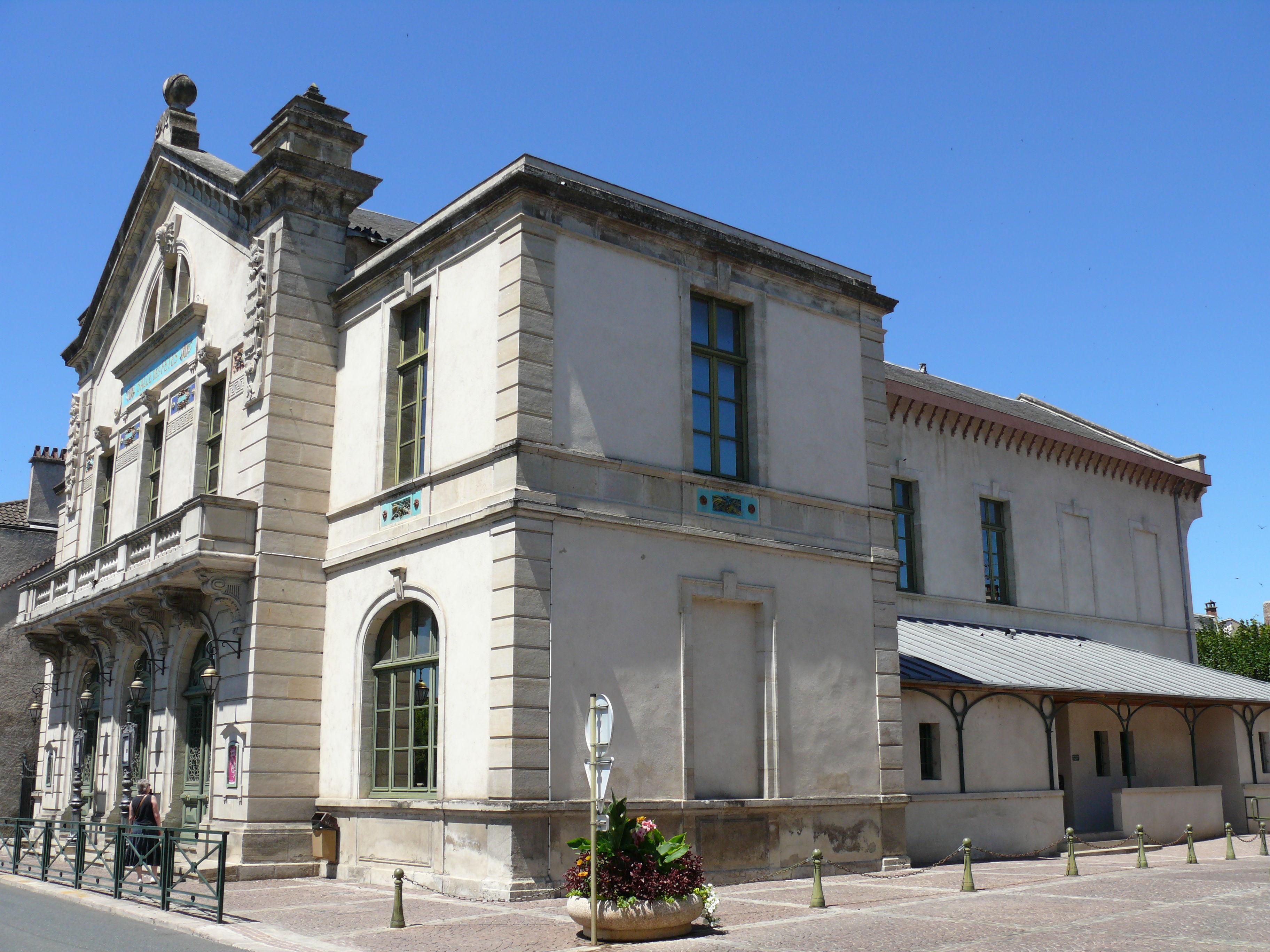 théâtre municipal de Villefranche-de-Rouergue