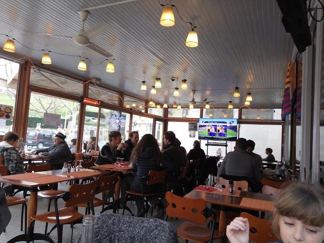Le Café Sola