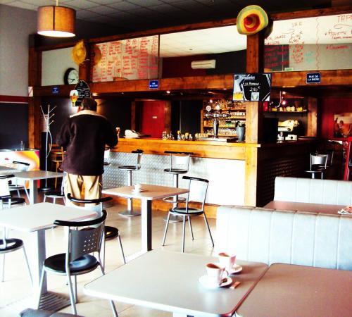 And Co Cafe